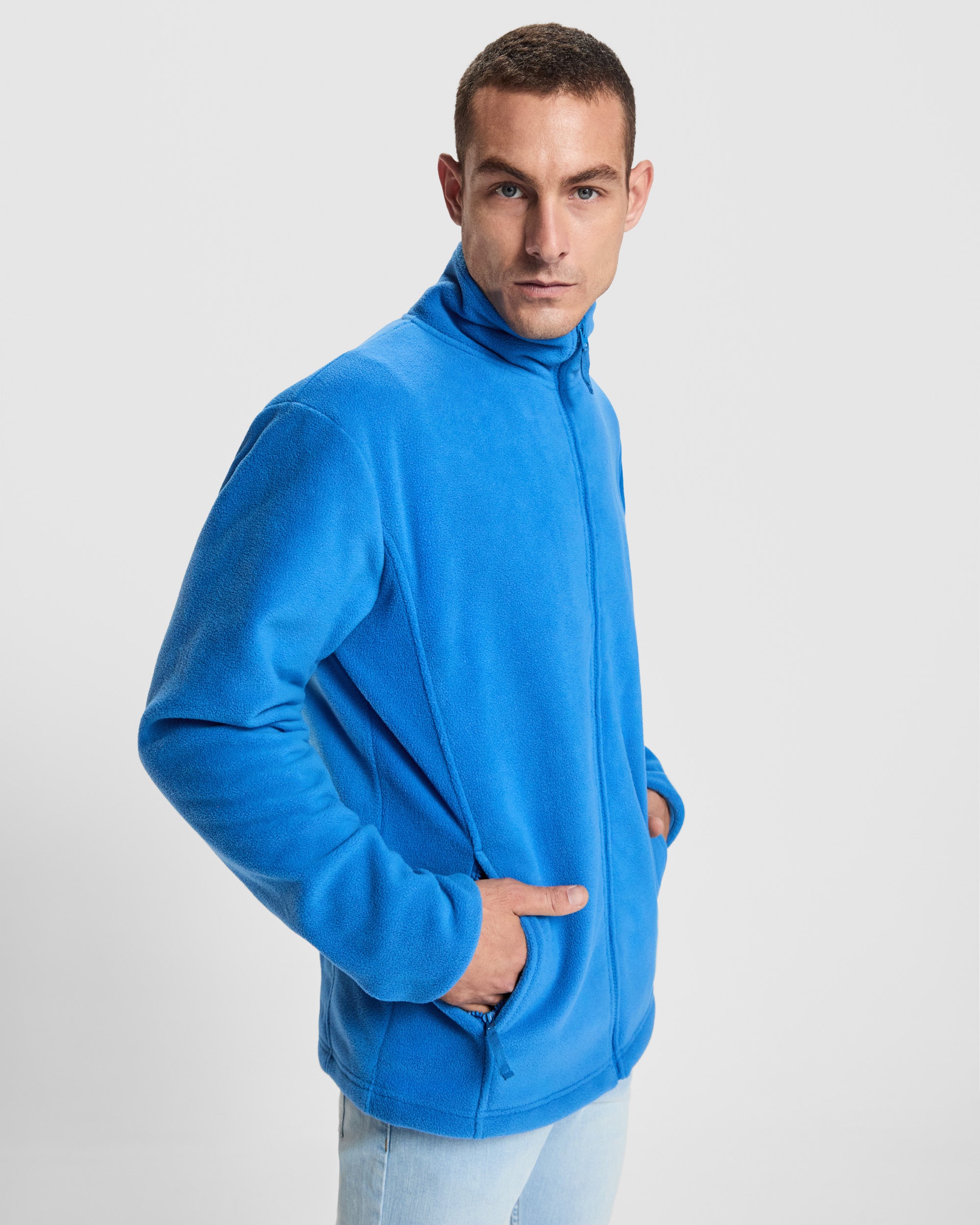 NEW ARTIC · ROYAL